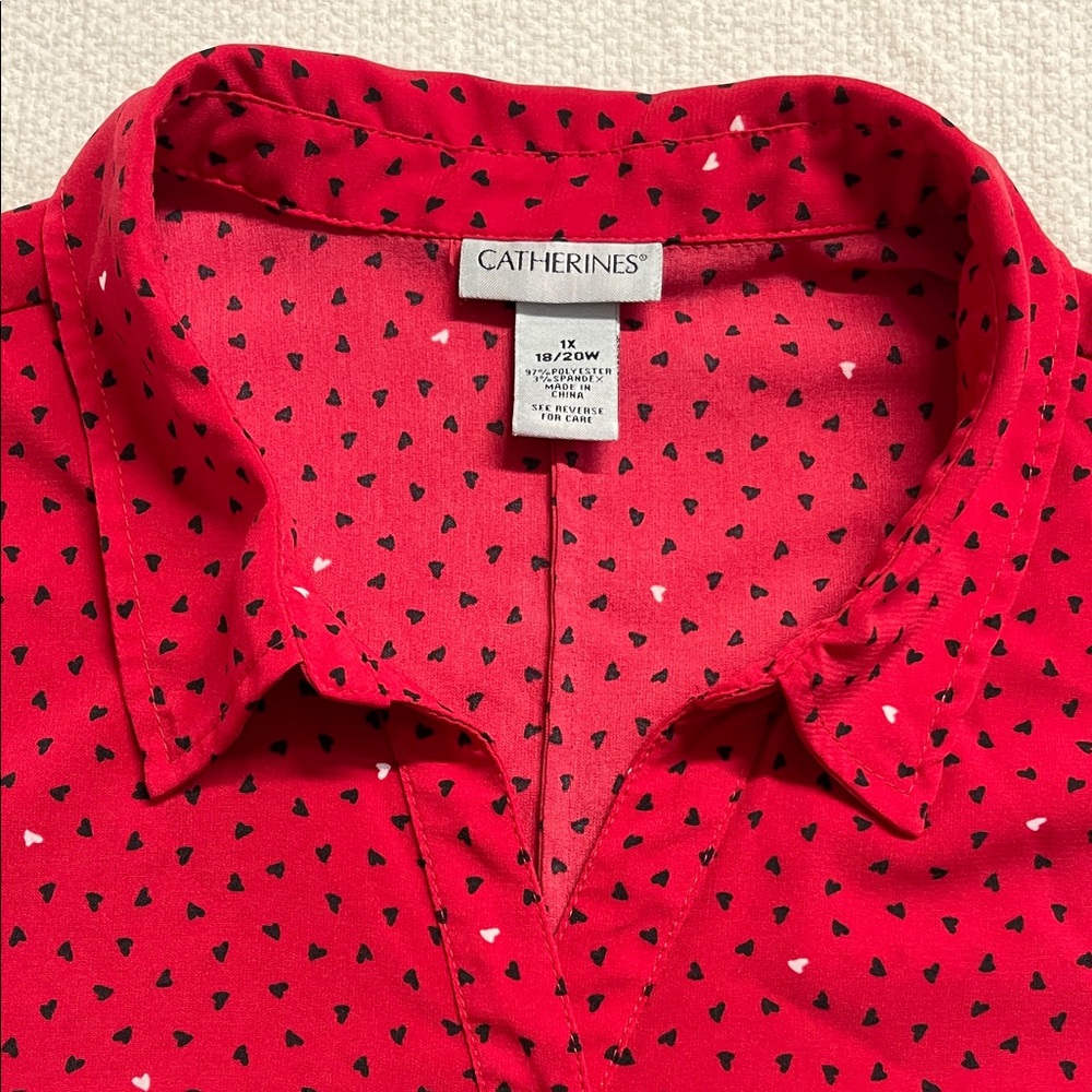 Catherines 1X Hearts Red Black White Button-Down Shirt plus size 18/20W - Picture 3 of 5